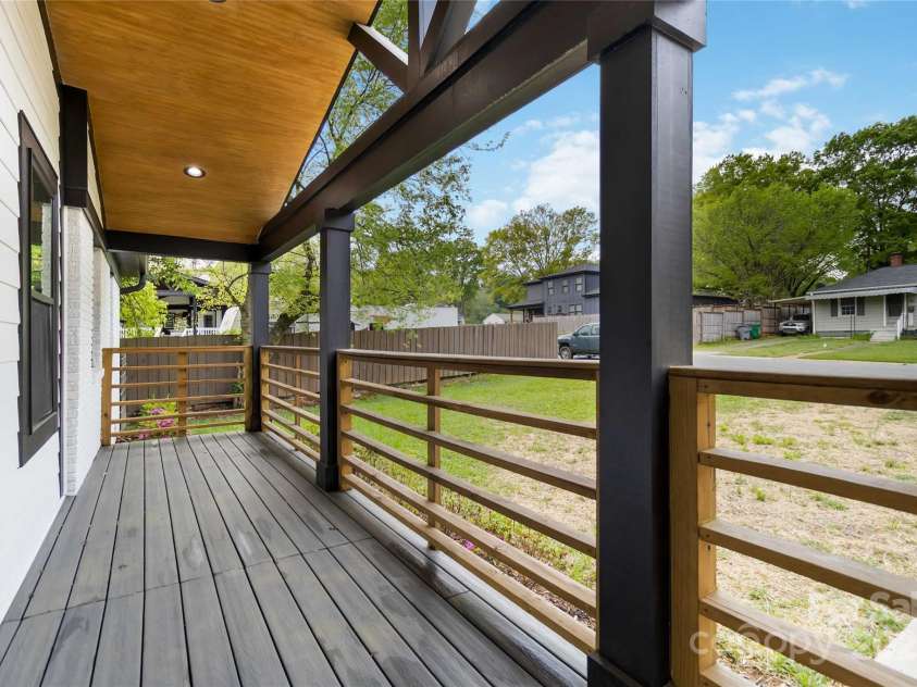 1812 Anderson Street, Charlotte, NC 28205.  MLS# CAR4300286, YatesRealty ID 16149. 