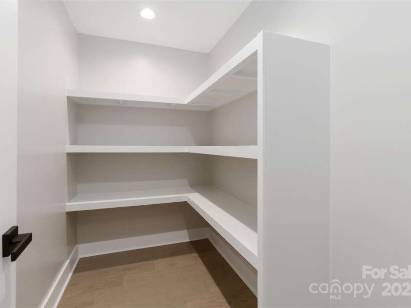 1812 Anderson Street, Charlotte, NC 28205.  MLS# CAR4300286, YatesRealty ID 16149. 