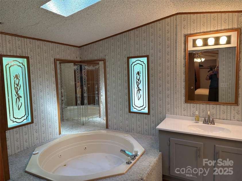 104 Ridge View Road, Penrose, NC 28766.  MLS# CAR4263668, YatesRealty ID 16150. 