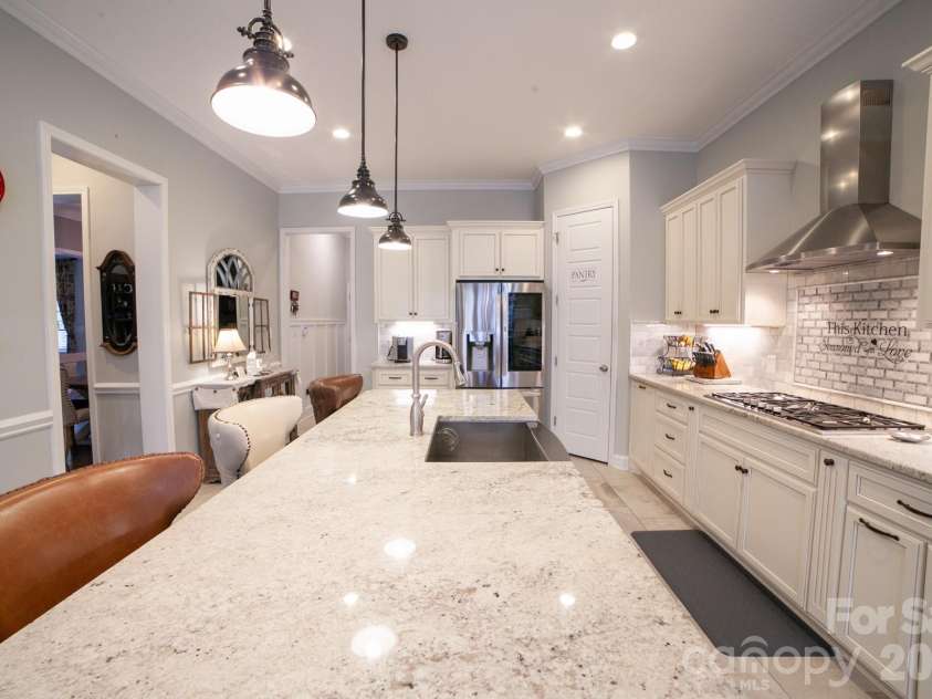 790 Brandon Road, Clover, SC 29710.  MLS# CAR4342411, YatesRealty ID 16150. 
