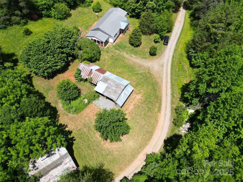 140 Dalu Lane, Harmony, NC 28634.  MLS# CAR4263848, YatesRealty ID 16151. 