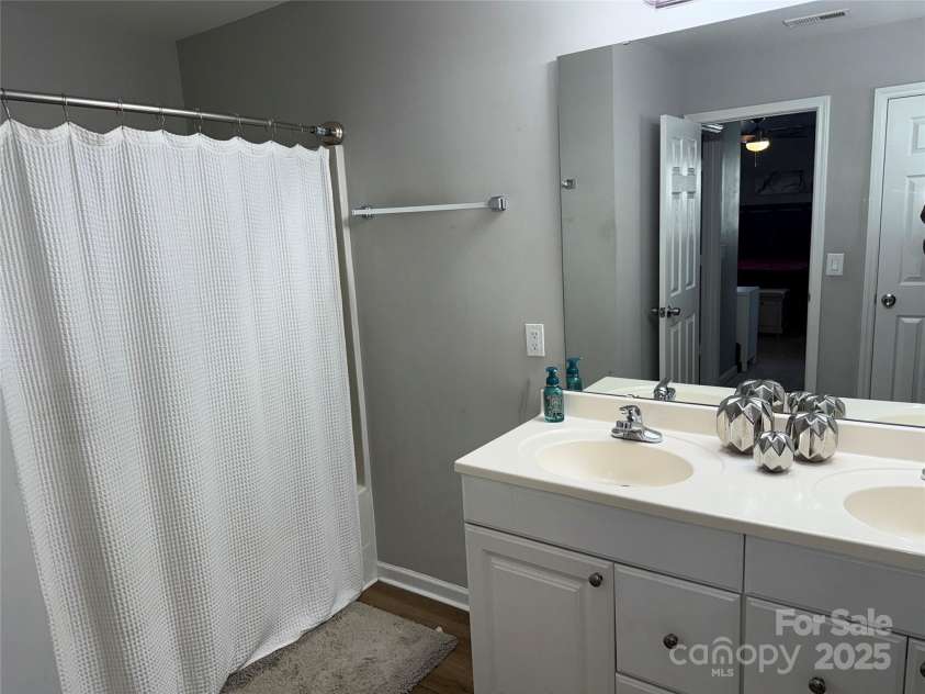 9624 Langston Mill Road, Charlotte, NC 28216.  MLS# CAR4210799, YatesRealty ID 16152. 