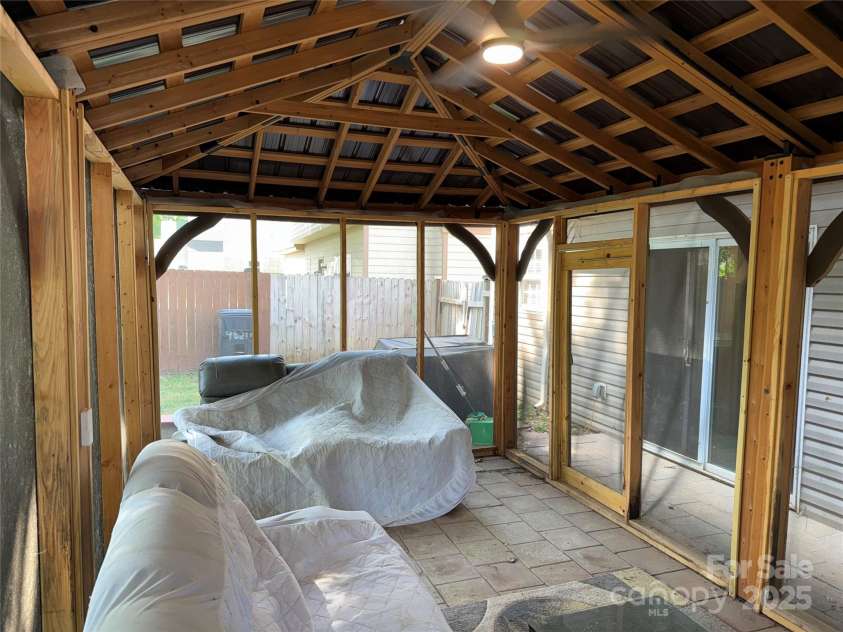 9624 Langston Mill Road, Charlotte, NC 28216.  MLS# CAR4210799, YatesRealty ID 16152. 