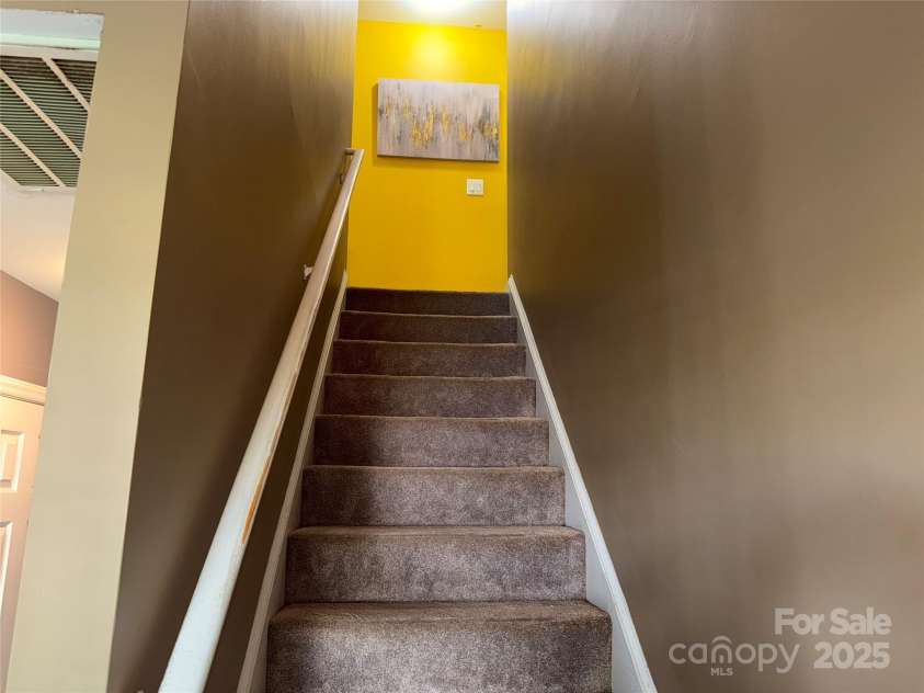 9624 Langston Mill Road, Charlotte, NC 28216.  MLS# CAR4210799, YatesRealty ID 16152. 