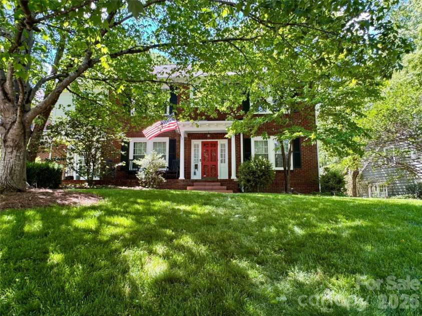 70 Washington Lane, Concord, NC 28025.  MLS# CAR4371911, YatesRealty ID 16153. 