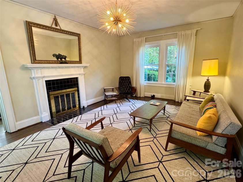 70 Washington Lane, Concord, NC 28025.  MLS# CAR4371911, YatesRealty ID 16153. Living room