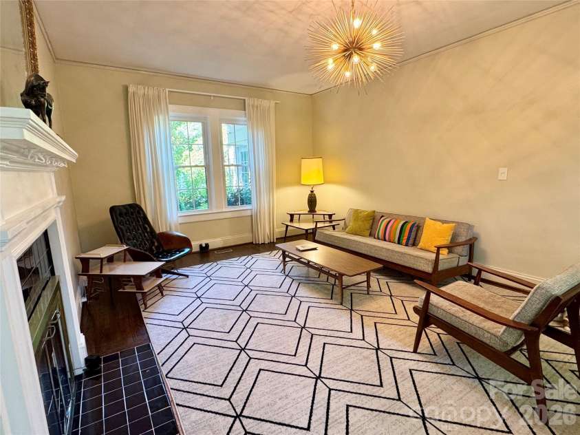 70 Washington Lane, Concord, NC 28025.  MLS# CAR4371911, YatesRealty ID 16153. Living room