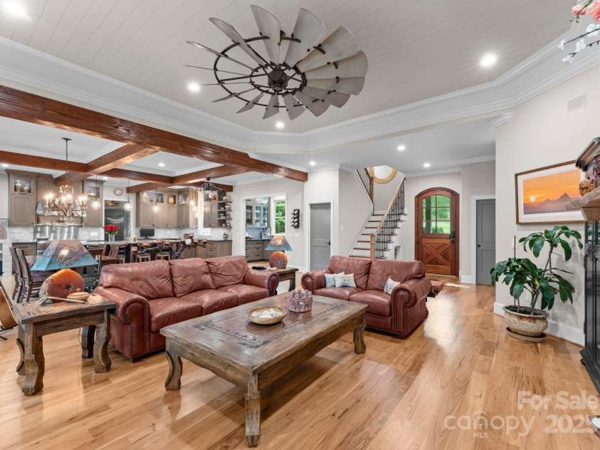 116 Creeky Hollow Drive, Mooresville, NC 28117.  MLS# CAR4259678, YatesRealty ID 16154. 