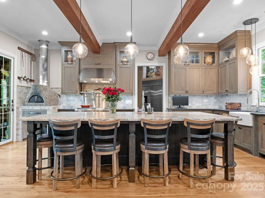 116 Creeky Hollow Drive, Mooresville, NC 28117.  MLS# CAR4259678, YatesRealty ID 16154. 