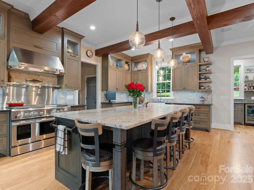 116 Creeky Hollow Drive, Mooresville, NC 28117.  MLS# CAR4259678, YatesRealty ID 16154. 
