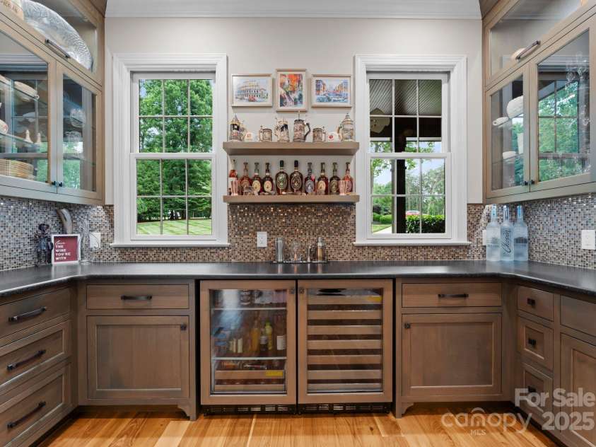 116 Creeky Hollow Drive, Mooresville, NC 28117.  MLS# CAR4259678, YatesRealty ID 16154. 