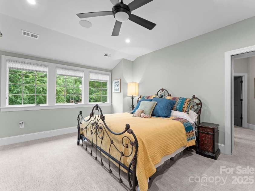 116 Creeky Hollow Drive, Mooresville, NC 28117.  MLS# CAR4259678, YatesRealty ID 16154. 