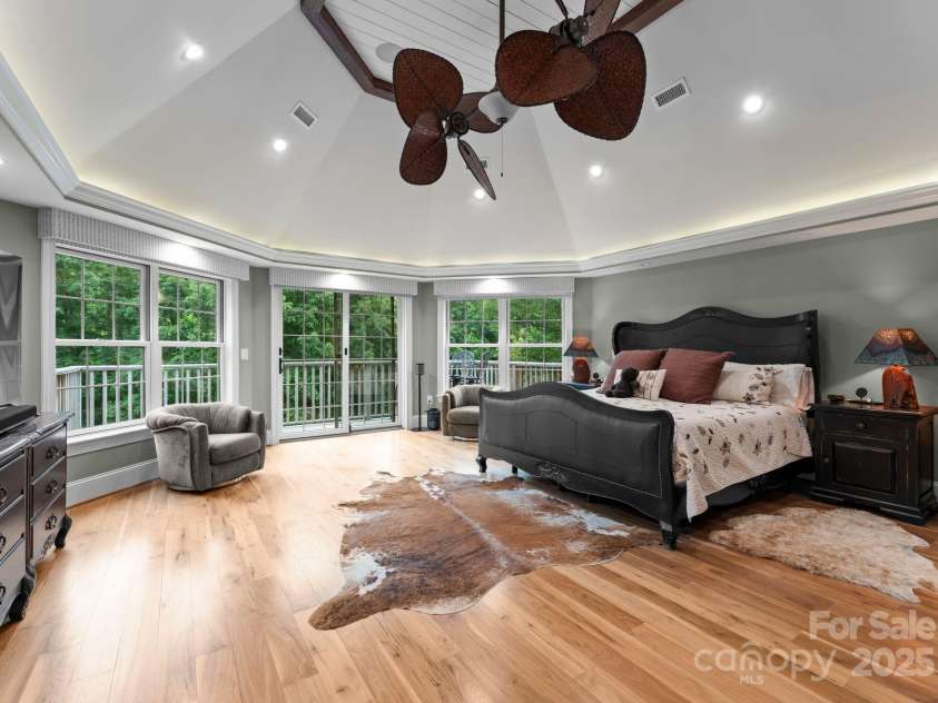 116 Creeky Hollow Drive, Mooresville, NC 28117.  MLS# CAR4259678, YatesRealty ID 16154. 