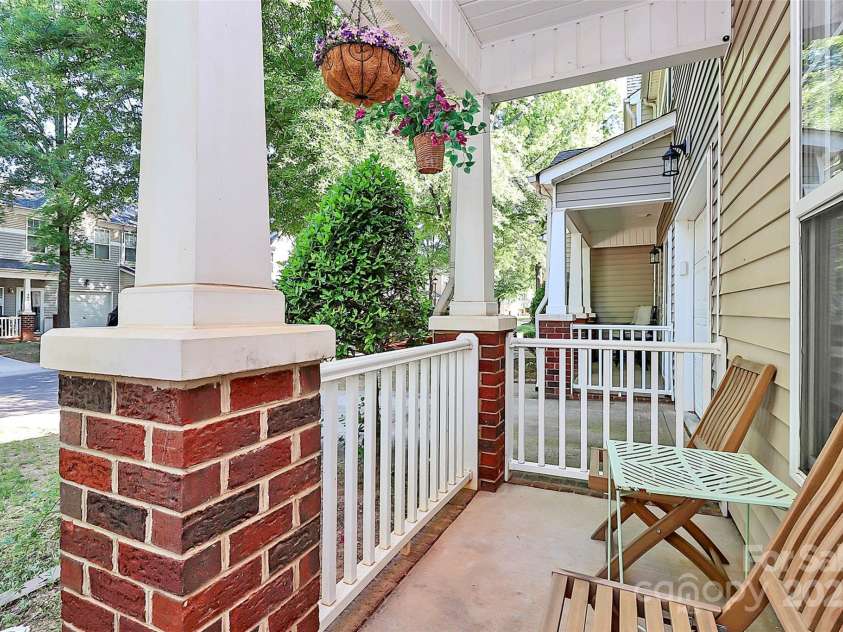5943 Pisgah Way, Charlotte, NC 28217.  MLS# CAR4254416, YatesRealty ID 16155. 