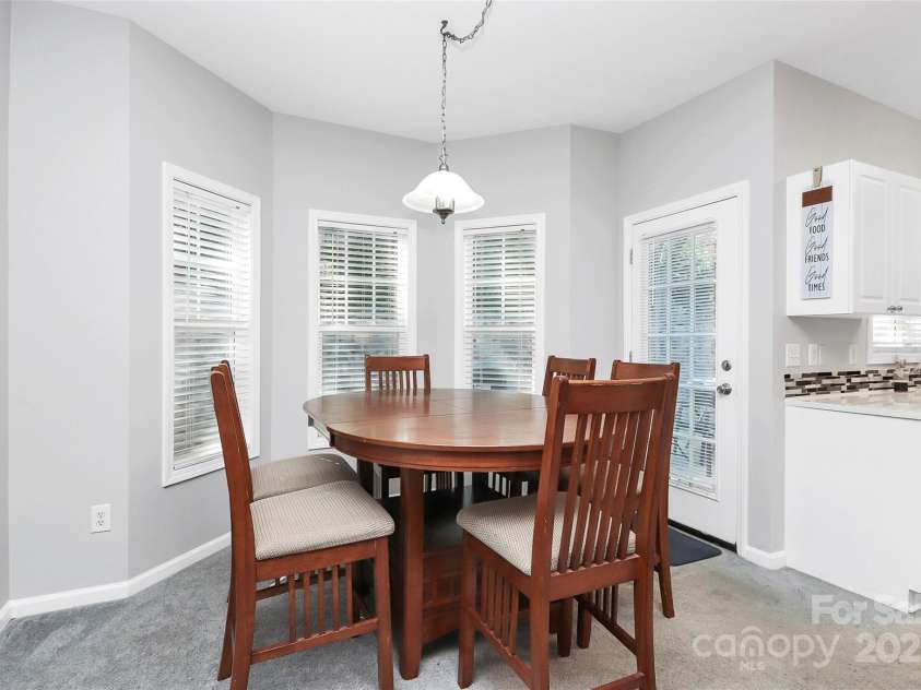 5943 Pisgah Way, Charlotte, NC 28217.  MLS# CAR4254416, YatesRealty ID 16155. 