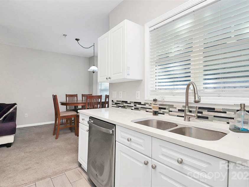 5943 Pisgah Way, Charlotte, NC 28217.  MLS# CAR4254416, YatesRealty ID 16155. 