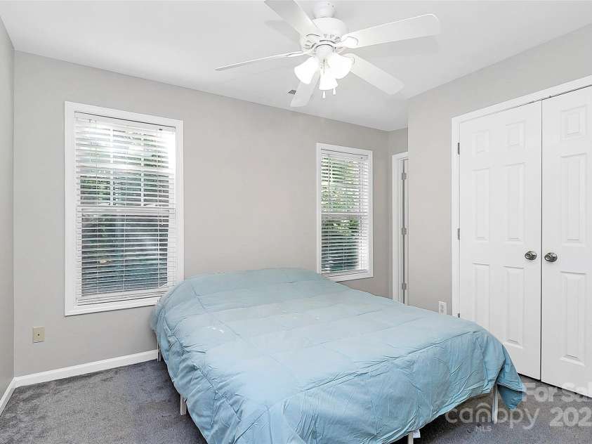 5943 Pisgah Way, Charlotte, NC 28217.  MLS# CAR4254416, YatesRealty ID 16155. 