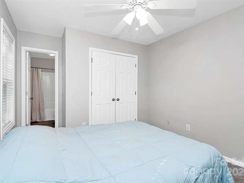5943 Pisgah Way, Charlotte, NC 28217.  MLS# CAR4254416, YatesRealty ID 16155. 