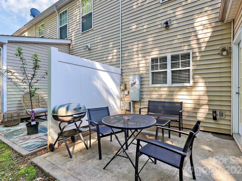 5943 Pisgah Way, Charlotte, NC 28217.  MLS# CAR4254416, YatesRealty ID 16155. 
