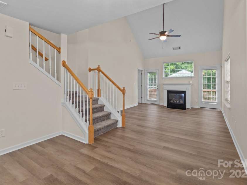 2592 Brackley Place, Concord, NC 28027.  MLS# CAR4230739, YatesRealty ID 16156. Vaulted Ceiling and Open Living Space