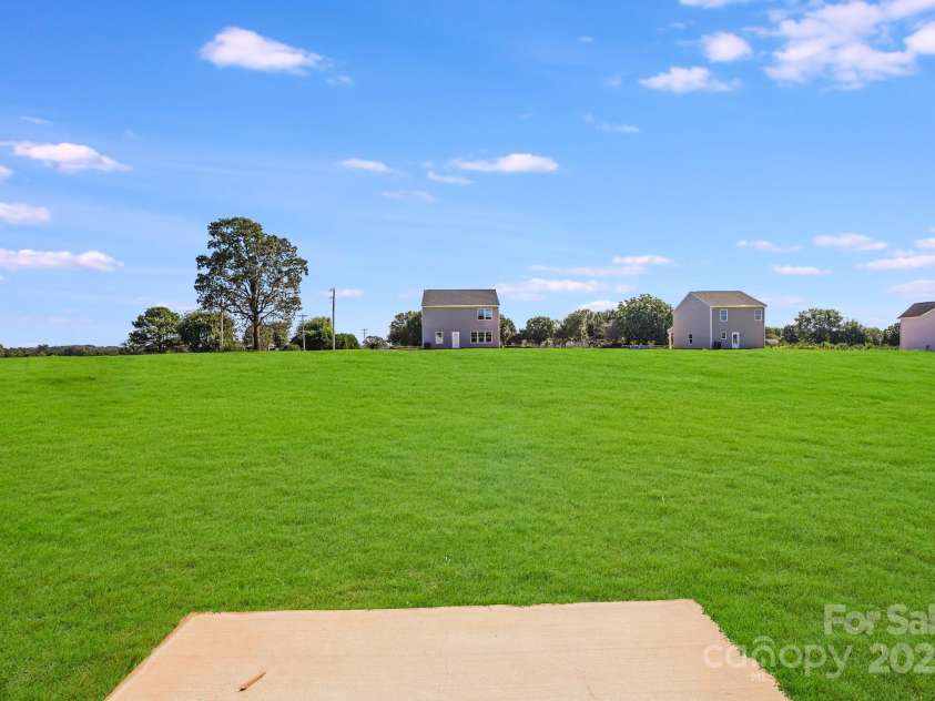 103 Red Cedar Lane, Statesville, NC 28625.  MLS# CAR4309198, YatesRealty ID 16157. 