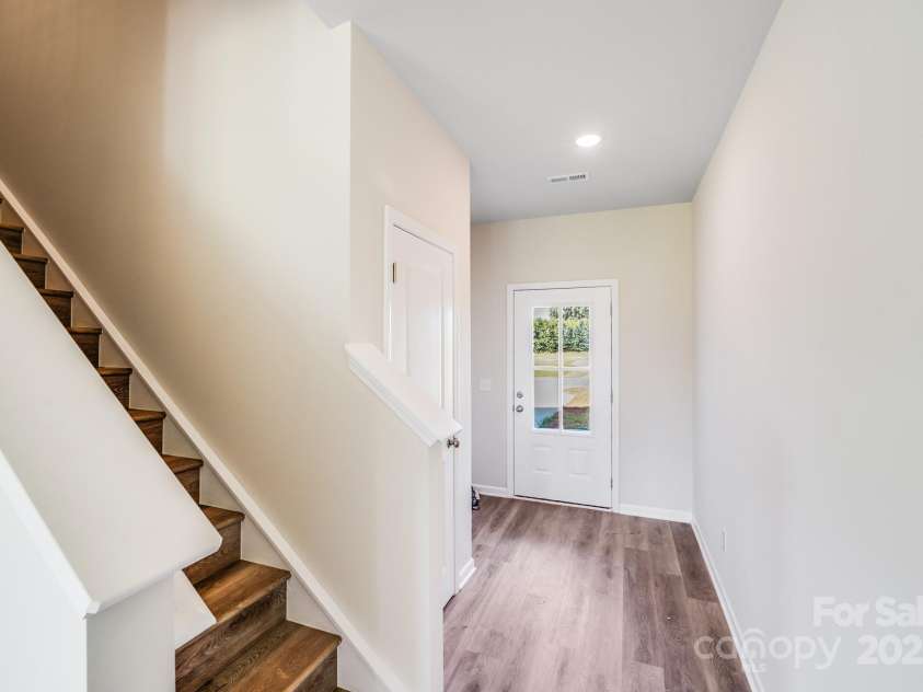 103 Red Cedar Lane, Statesville, NC 28625.  MLS# CAR4309198, YatesRealty ID 16157. 