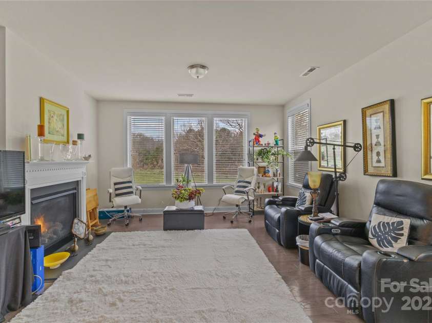 129 Johnson Manor Street, Mooresville, NC 28115.  MLS# CAR4197024, YatesRealty ID 16157. 