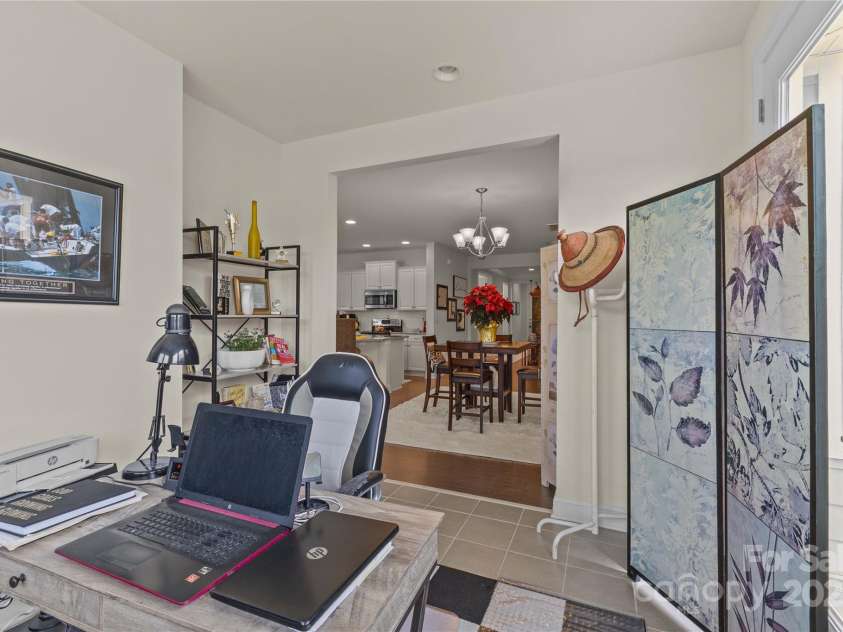 129 Johnson Manor Street, Mooresville, NC 28115.  MLS# CAR4197024, YatesRealty ID 16157. 