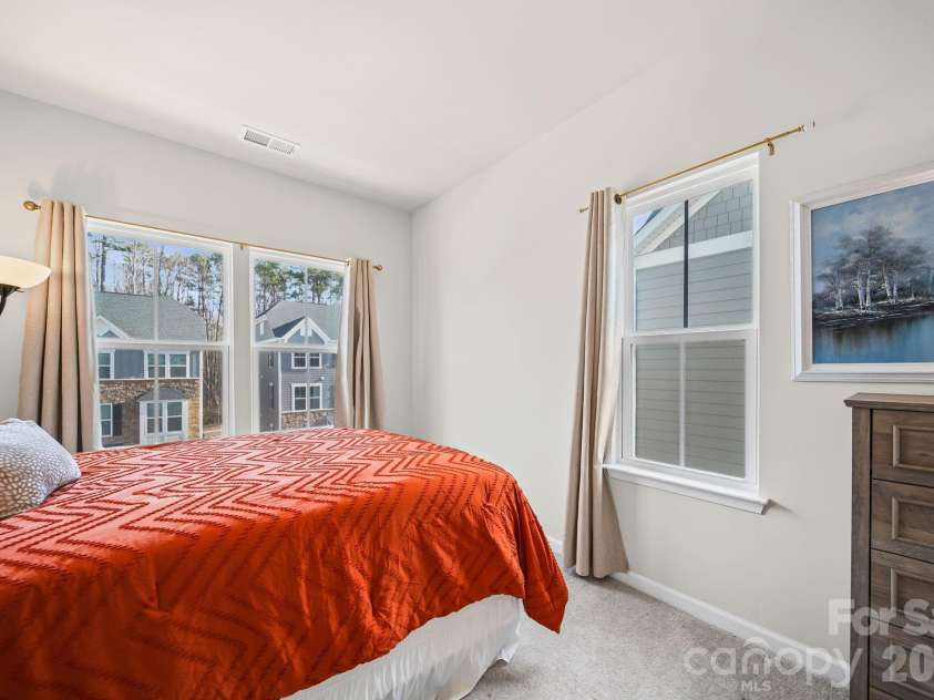 3501 Timber Mill Drive, Matthews, NC 28104.  MLS# CAR4340505, YatesRealty ID 16158. 