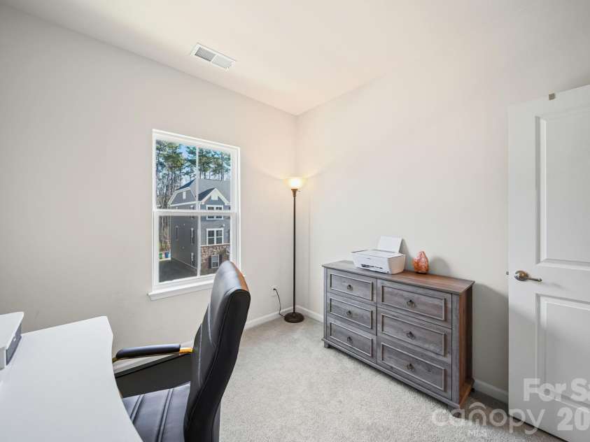 3501 Timber Mill Drive, Matthews, NC 28104.  MLS# CAR4340505, YatesRealty ID 16158. 