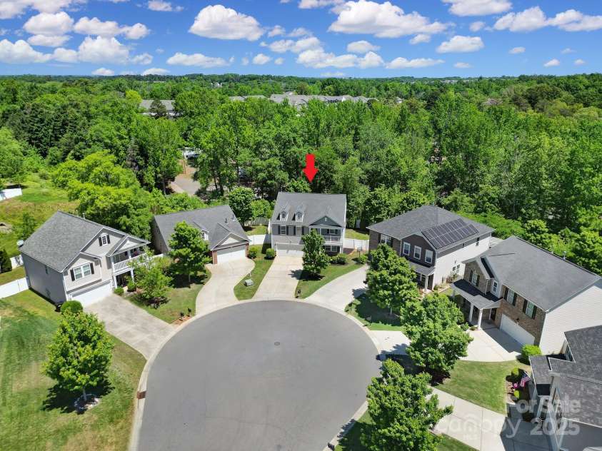 861 Watling Street, Fort Mill, SC 29715.  MLS# CAR4246514, YatesRealty ID 16158. 