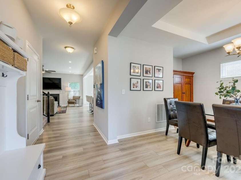 861 Watling Street, Fort Mill, SC 29715.  MLS# CAR4246514, YatesRealty ID 16158. 