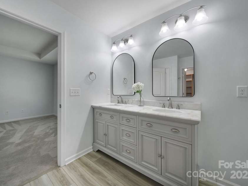 861 Watling Street, Fort Mill, SC 29715.  MLS# CAR4246514, YatesRealty ID 16158. 