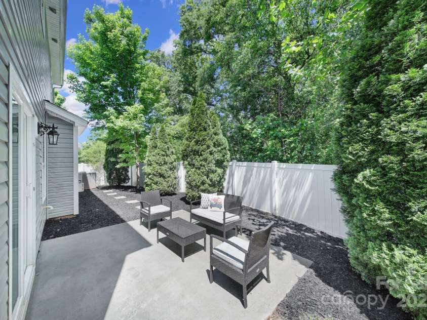 861 Watling Street, Fort Mill, SC 29715.  MLS# CAR4246514, YatesRealty ID 16158. 