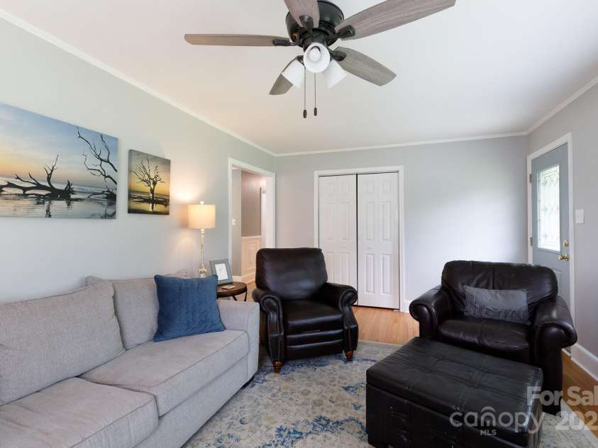 192 Bailey Avenue, Rock Hill, SC 29732.  MLS# CAR4253976, YatesRealty ID 16159. 