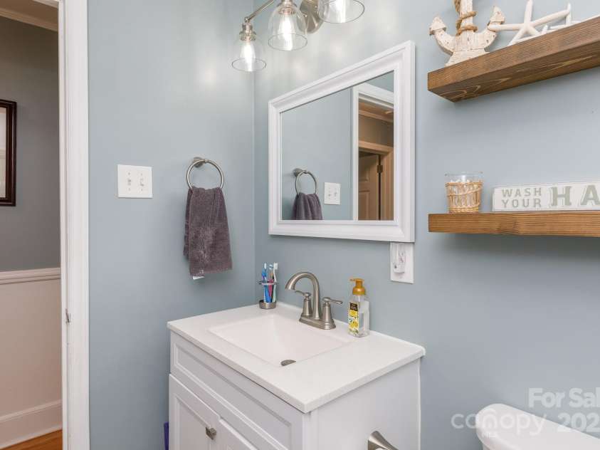 192 Bailey Avenue, Rock Hill, SC 29732.  MLS# CAR4253976, YatesRealty ID 16159. 
