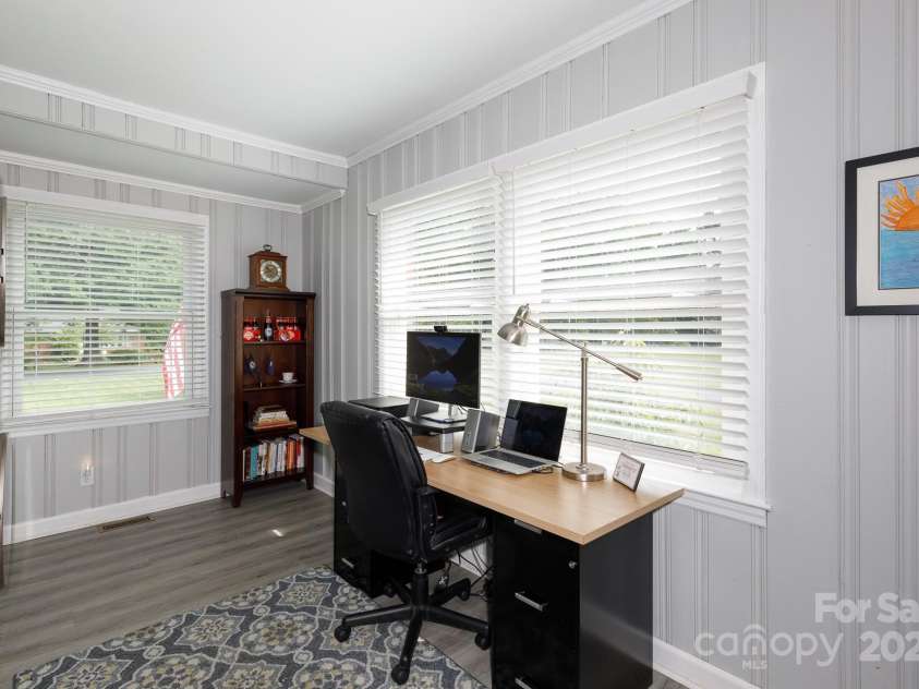 192 Bailey Avenue, Rock Hill, SC 29732.  MLS# CAR4253976, YatesRealty ID 16159. 