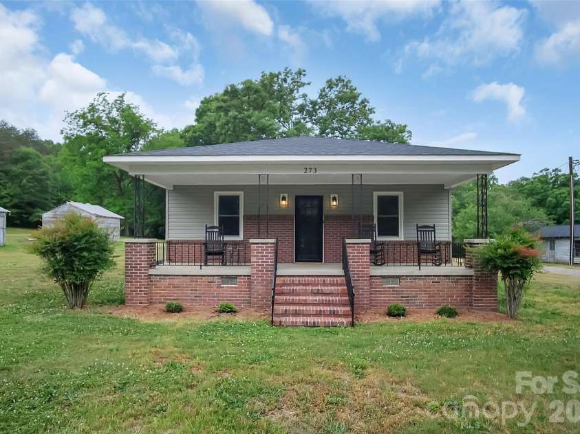 273 Stanley Spencer Mtn Road, Stanley, NC 28056.  MLS# CAR4376300, YatesRealty ID 1616. 