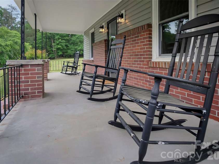 273 Stanley Spencer Mtn Road, Stanley, NC 28056.  MLS# CAR4376300, YatesRealty ID 1616. 