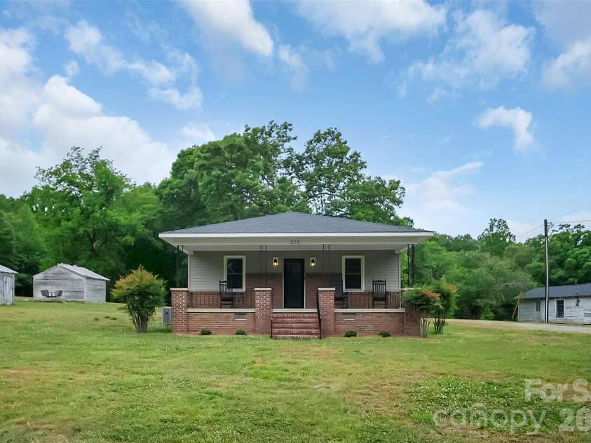 273 Stanley Spencer Mtn Road, Stanley, NC 28056.  MLS# CAR4376300, YatesRealty ID 1616. 