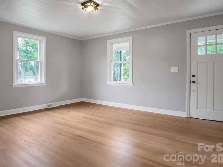 273 Stanley Spencer Mtn Road, Stanley, NC 28056.  MLS# CAR4376300, YatesRealty ID 1616. 