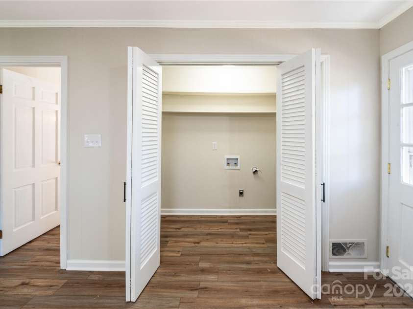 719 Avondale Avenue, Albemarle, NC 28001.  MLS# CAR4316276, YatesRealty ID 1616. 