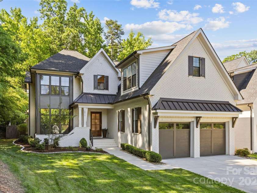 6013 Camile Court, Charlotte, NC 28226.  MLS# CAR4262640, YatesRealty ID 16161. 