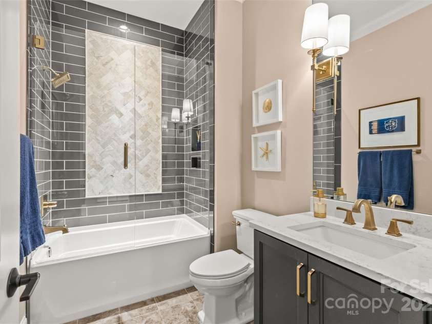 6013 Camile Court, Charlotte, NC 28226.  MLS# CAR4262640, YatesRealty ID 16161. 