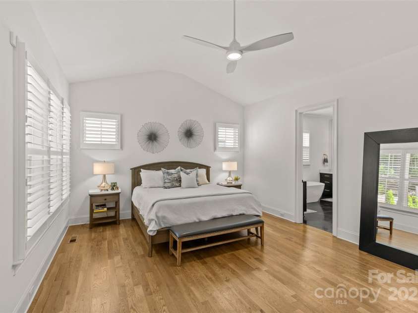 6013 Camile Court, Charlotte, NC 28226.  MLS# CAR4262640, YatesRealty ID 16161. 