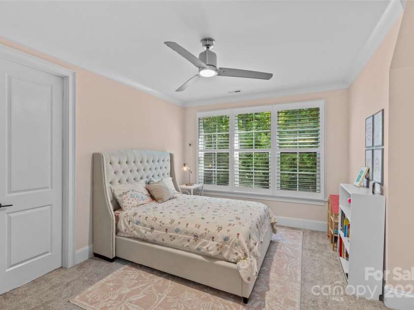 6013 Camile Court, Charlotte, NC 28226.  MLS# CAR4262640, YatesRealty ID 16161. 