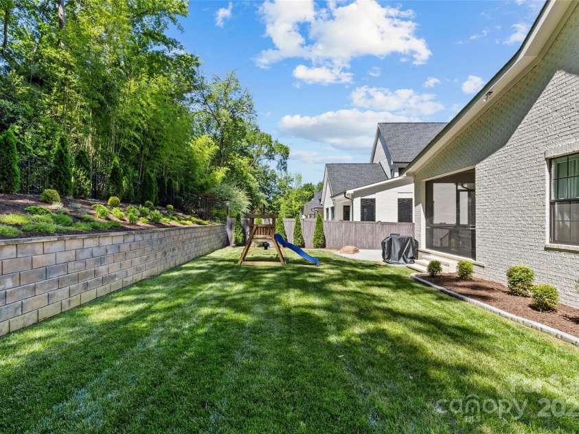 6013 Camile Court, Charlotte, NC 28226.  MLS# CAR4262640, YatesRealty ID 16161. 