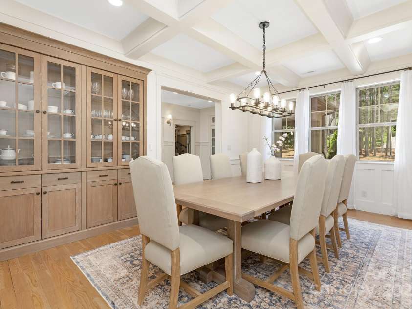 102 Antioch Plantation Drive, Matthews, NC 28104.  MLS# CAR4263408, YatesRealty ID 16162. Formal dining room