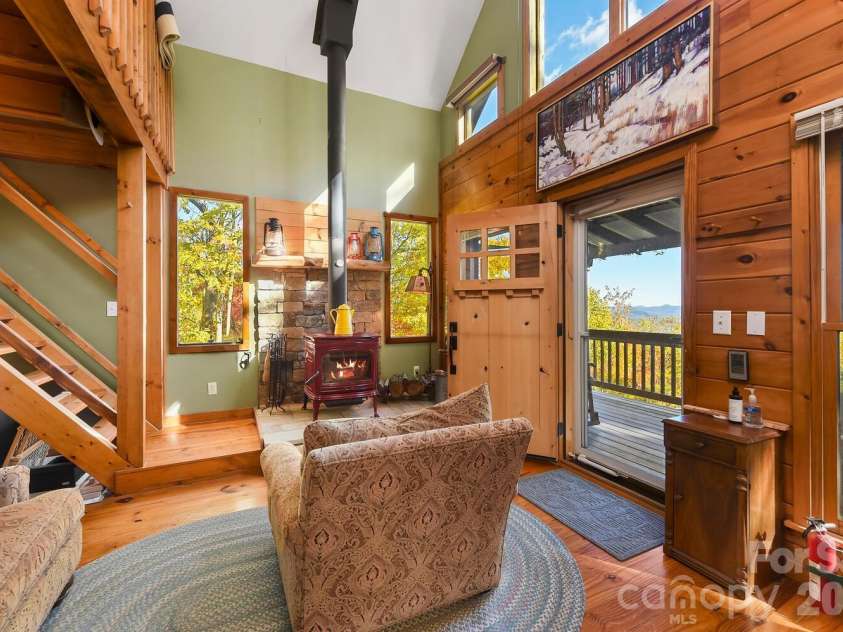121 Pairofdice Way, Lake Lure, NC 28746.  MLS# CAR4360538, YatesRealty ID 16162. 