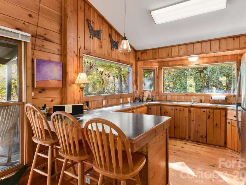 121 Pairofdice Way, Lake Lure, NC 28746.  MLS# CAR4360538, YatesRealty ID 16162. 